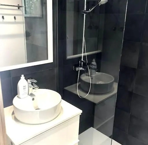 Stylish And Modern With Stunning Sea Views Apartamento *