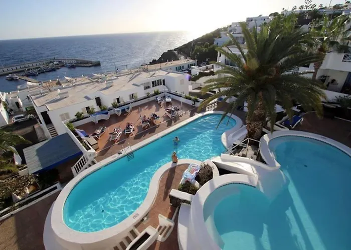 Apartament Stylish And Modern With Stunning Sea Views *